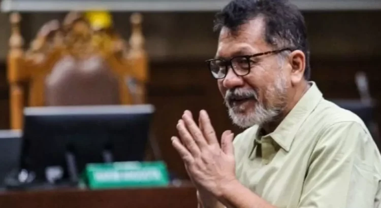 Zarof Ricar Terima Gratifikasi Rp 1 T, Tak Bisa Pensiun Tenang