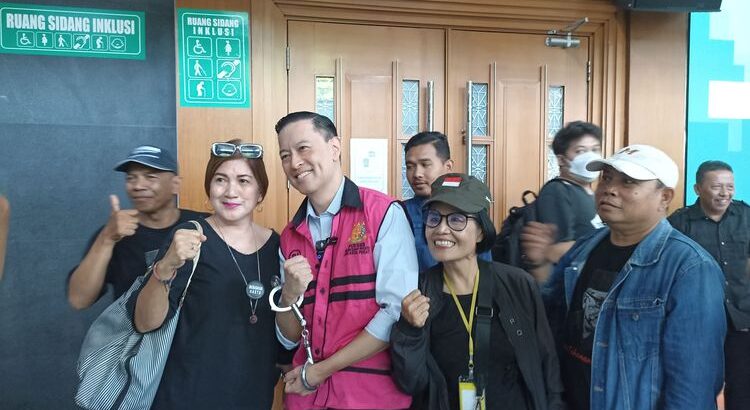 Pendukung Hasto Doakan Tom Lembong Segera Bebas
